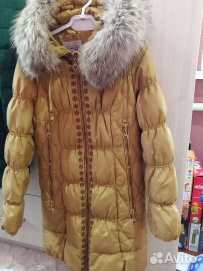 Пуховик женский 46 размер горчичный, жёлтый