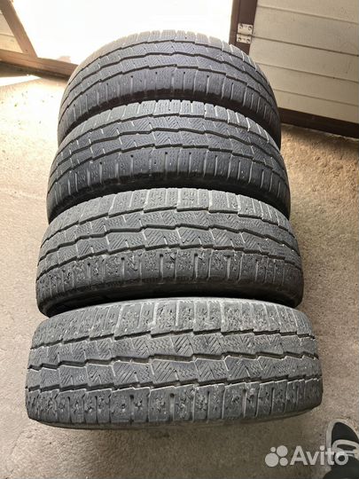 Michelin Agilis Alpin 215/60 R17C