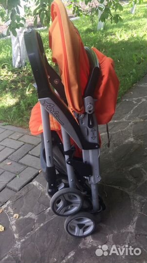 Прогулочная коляска peg perego