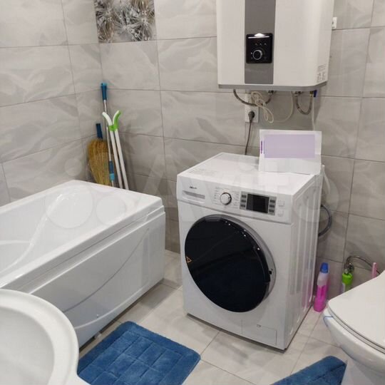 1-к. квартира, 38 м², 1/10 эт.