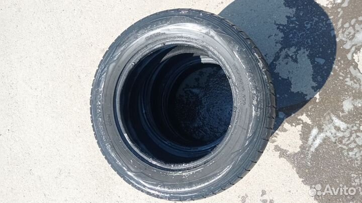 Dunlop Winter Maxx 215/60 R16