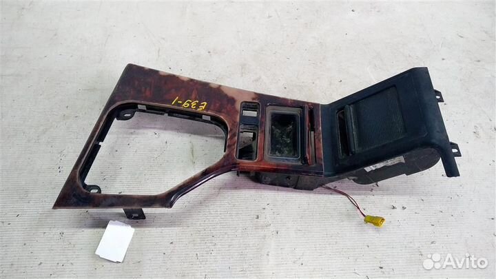 Консоль кулисы BMW 5 E39 95-03г