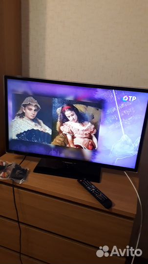 Samsung LED-телевизор 32 