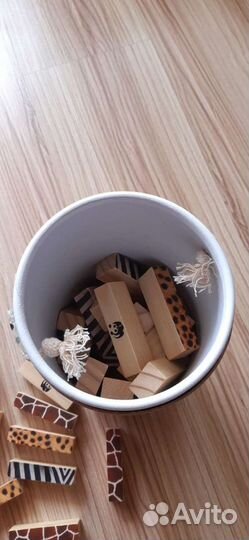 Падающая башня