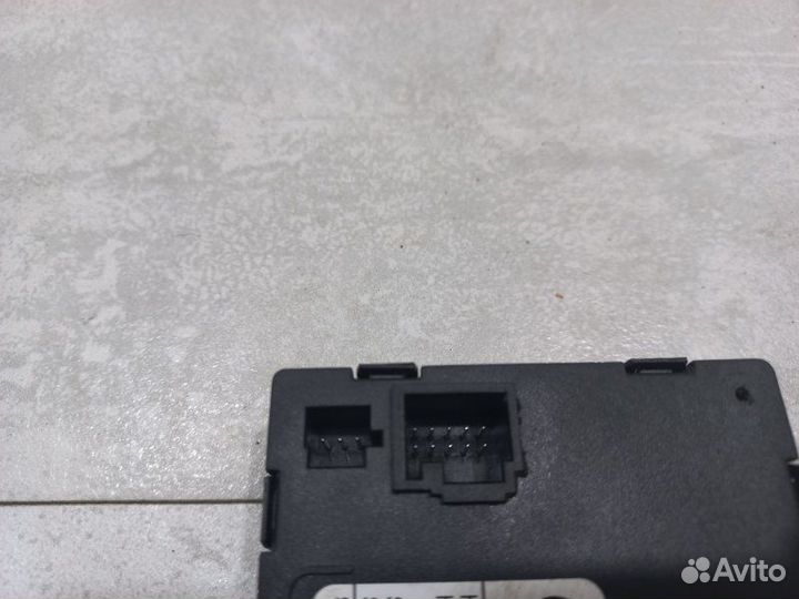 Блок управления центральным замком Mercedes S500