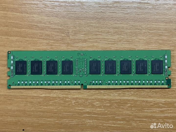 Серверная память 8GB DDR4 2133MHz ECC Reg Hynix