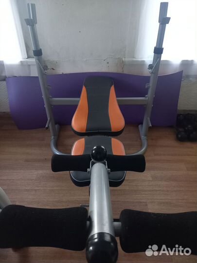 Скамья для жима со стойками