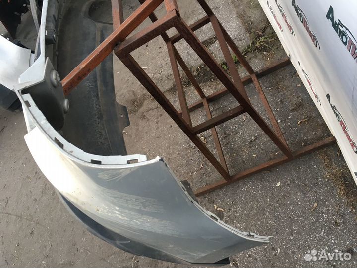 Задний бампер Volkswagen Tiguan