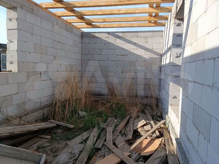 Дом 64 м² на участке 6 сот.