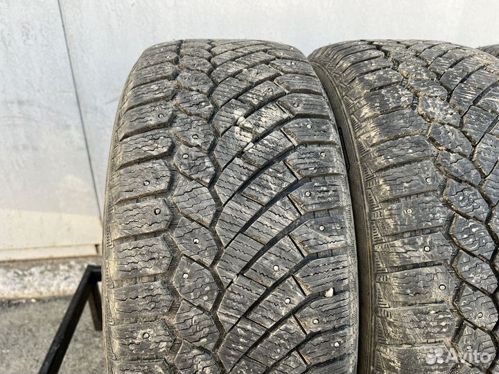 Gislaved Nord Frost 200 SUV 235/55 R17 103T