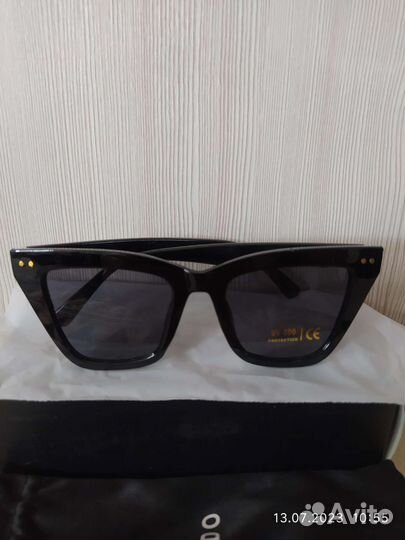 Солнцезащитные очки новые