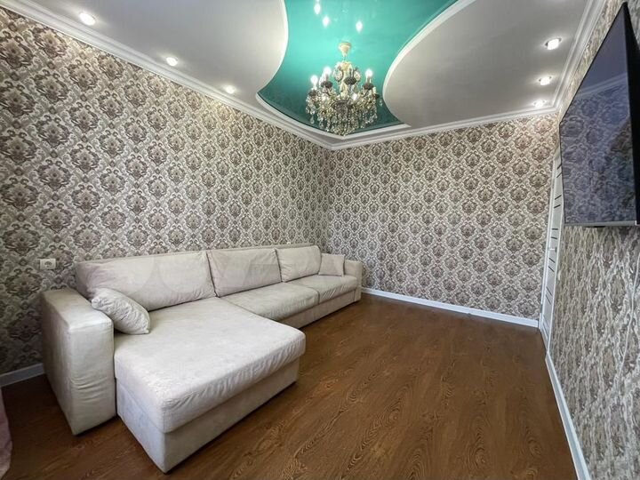 2-к. квартира, 52 м², 15/17 эт.