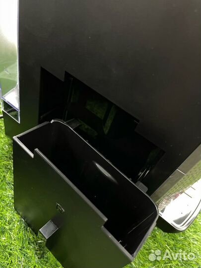 Кофемашина Krups Roma Black EA810870