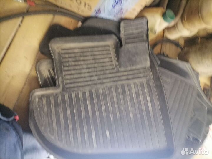 Автомобильные коврики резиновые на УАЗ буханка