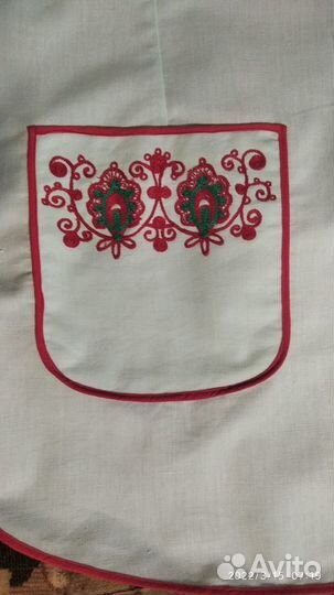 Кухонный льняной вышитый фартук СССР