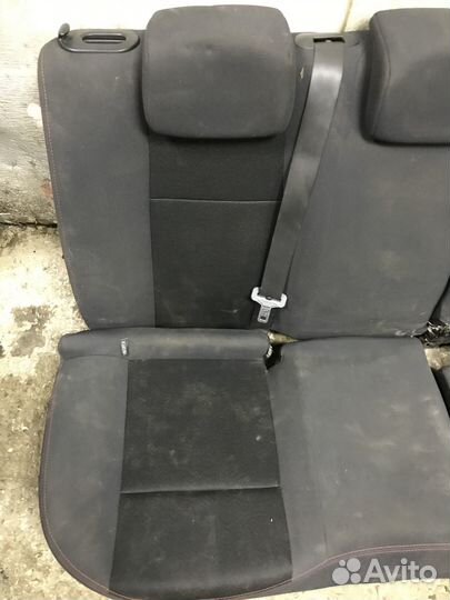 Заднее сиденье Renault Megane 2