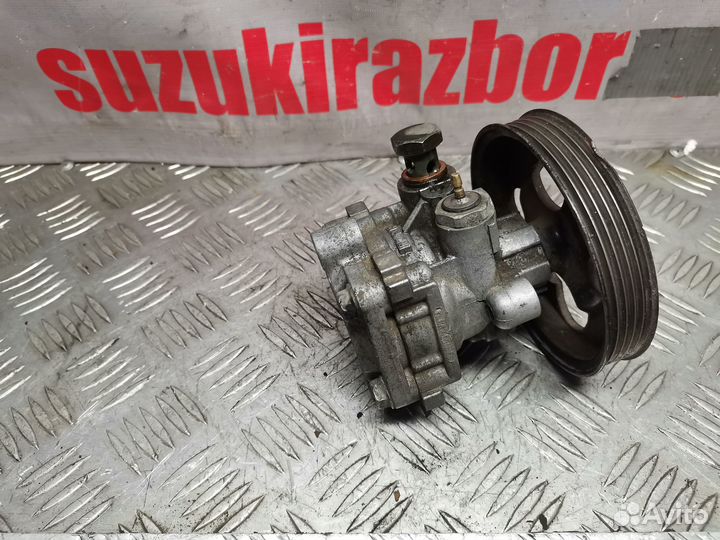 Насос гур Chevrolet Tracker 2002г J20A