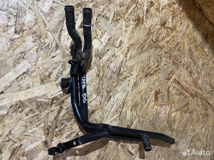 Трубка системы охлаждения VW Passat B6 05-10