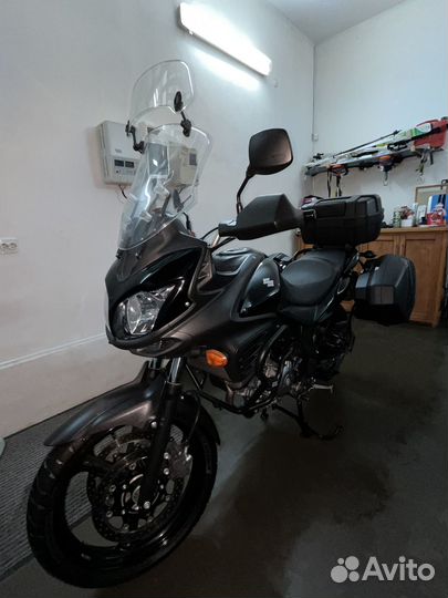 Suzuki V-strom DL650