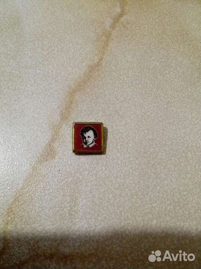 Маленький Ленин. Значок