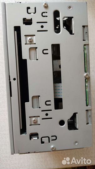 Автомагнитола только сам блок