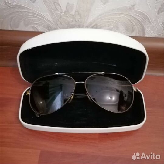 Солнцезащитные очки женские