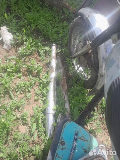 Продам запчасти на мотоцикл иж
