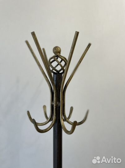 Вешалка напольная кованая