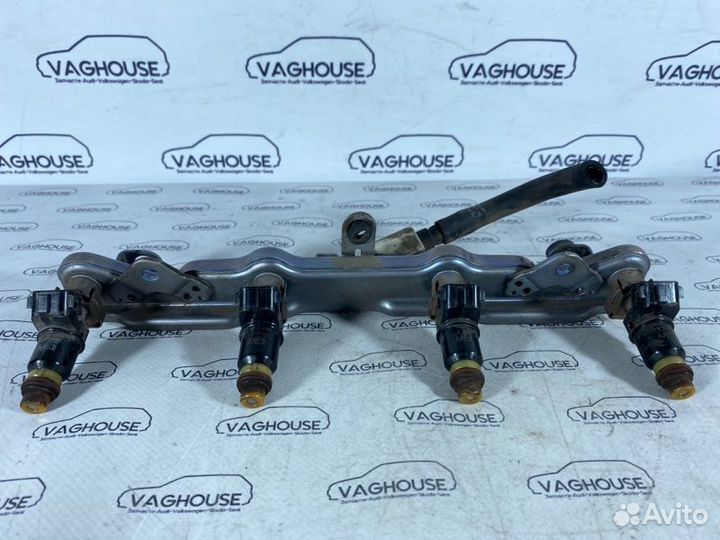 Рампа топливная Honda Civic 4D 1.8 R18A1 2008