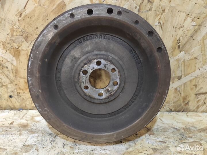 Маховик Volkswagen Passat B3