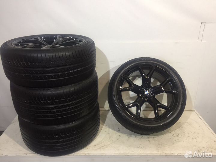 R21 Continental ContiPremiumContact 6 275/40, PCD 5x112 DIA 66.6