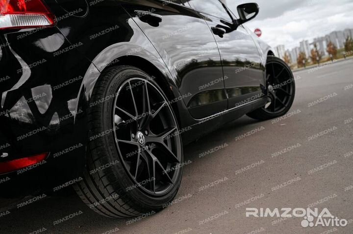 Диски R18 HRE P101 на Golf MK6