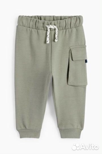 Костюм для мальчика 104 новый c&a дино