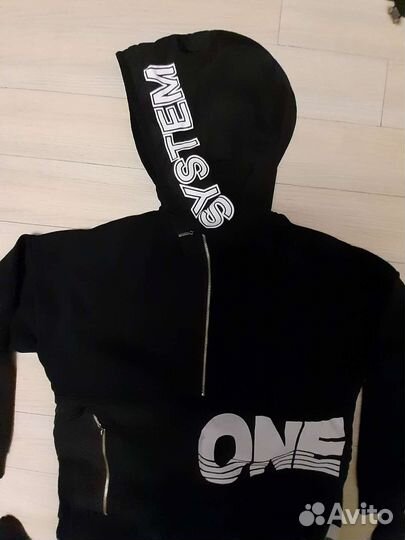 Спортивный костюм для подростка 164см