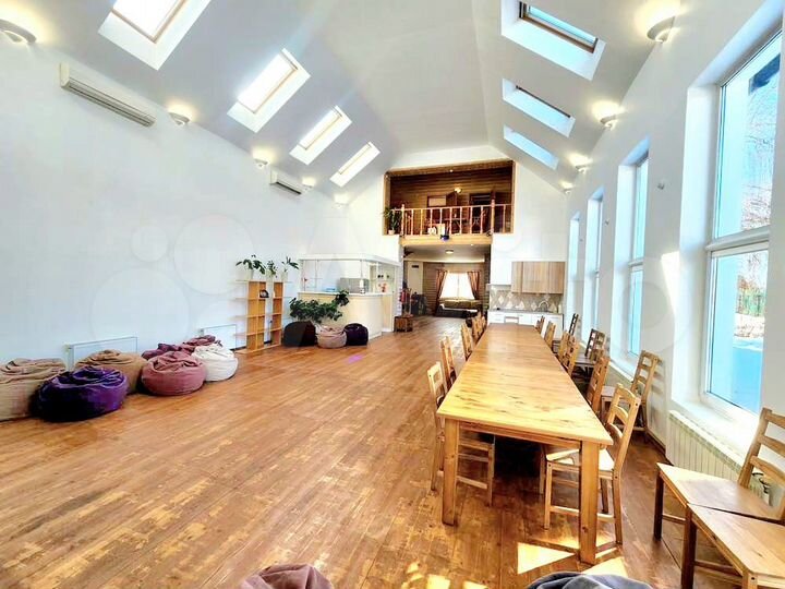 Дом 300 м² на участке 15 сот.