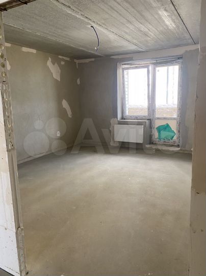 3-к. квартира, 92 м², 3/9 эт.