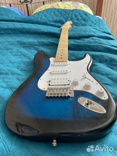 Электрогитара