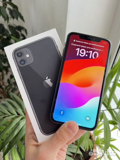 iPhone 11, 64 ГБ
