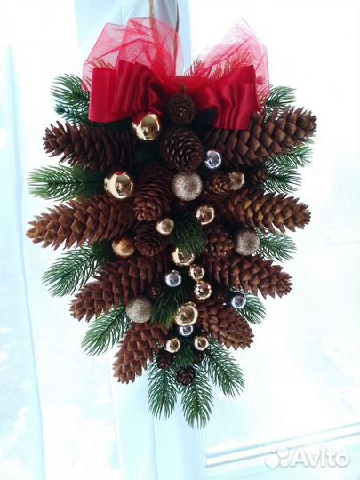 Новогодний венок на дверь