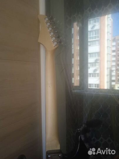 Электрогитара stratocaster