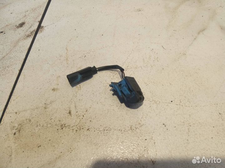 Форсунка омывателя лобового стекла правая