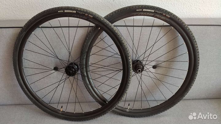 Колёса (вилсет) 700с на гравийник