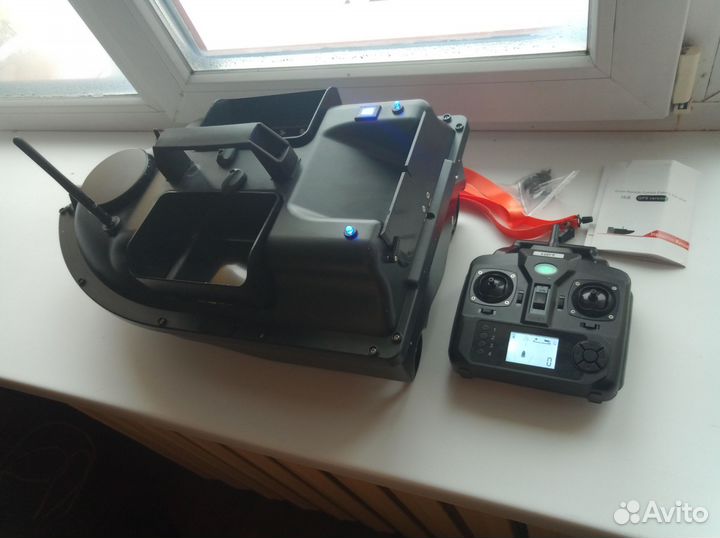 Прикормочный кораблик с gps 16 точек, fish 18