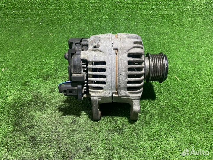 Генератор Octavia Superb Yeti Golf Caddy Jetta