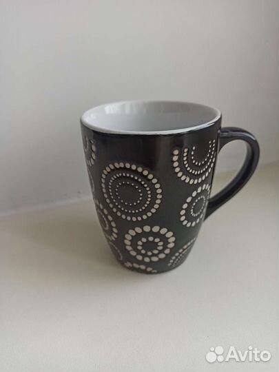 Кружки с городом,банки для сыпучих продуктов