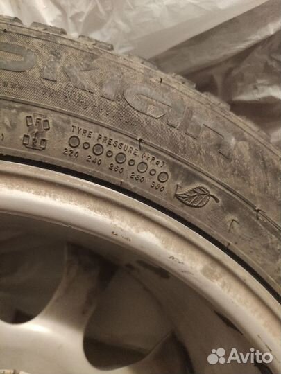 Nokian Tyres Hakkapeliitta 8 225/50 R17 94