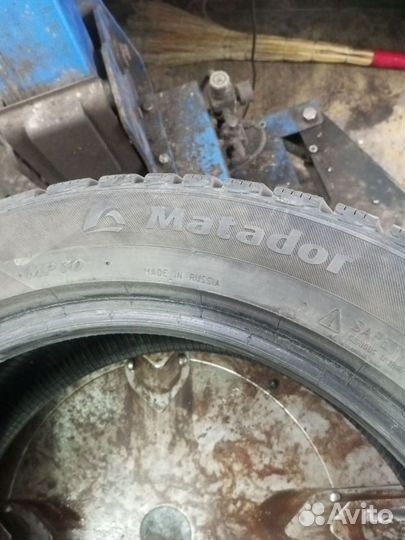 Matador MP 30 Sibir Ice 2 225/50 R17