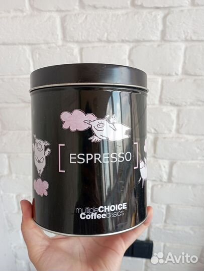 Набор кофейных чашек подарочный