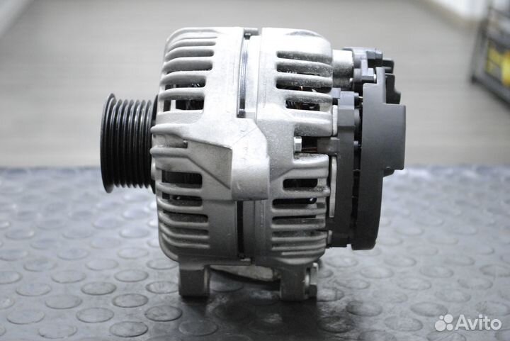 Генератор Toyota Avensis 2.0, 2.4 100А