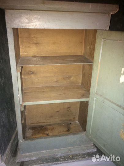 Шкафчик ручная работа СССР